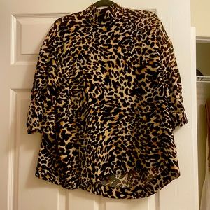 Leopard top